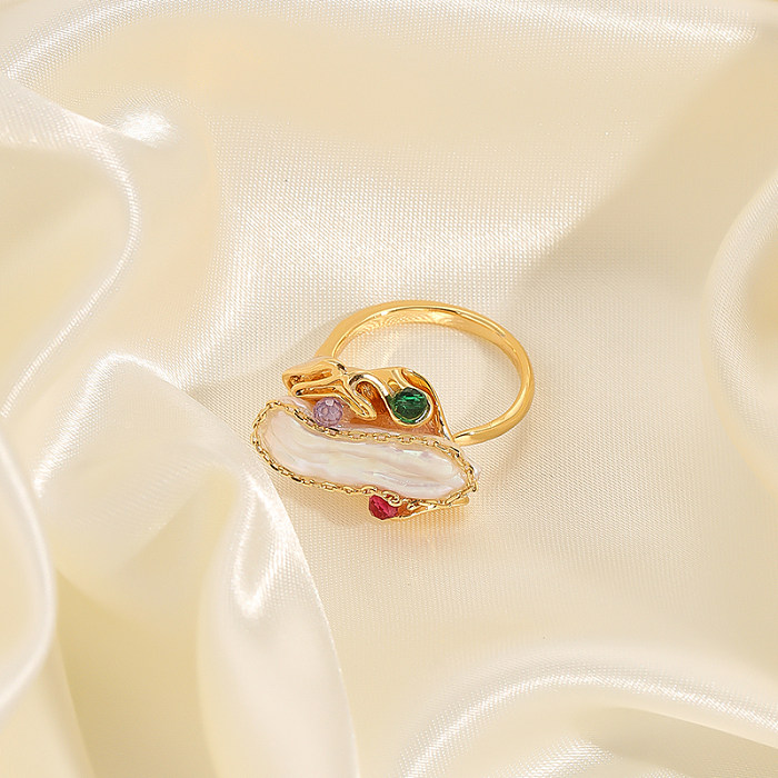 Anillos chapados en oro de 18K con perlas de diamantes de imitación con incrustaciones de cobre redondo de estilo simple