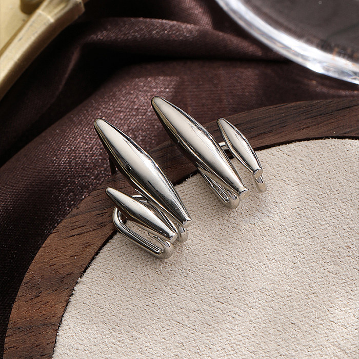 1 par de pinos de orelha banhados a prata, estilo vintage, estilo simples, estilo coreano, cor sólida, em camadas