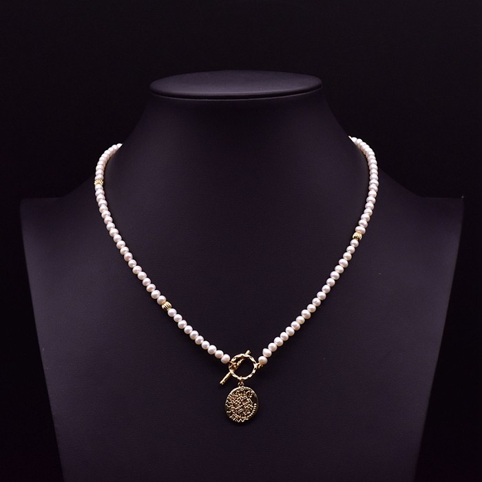 Elegant Retro Geometric Copper Plating Inlay Pearl 18K Gold Plated Sweater Chain