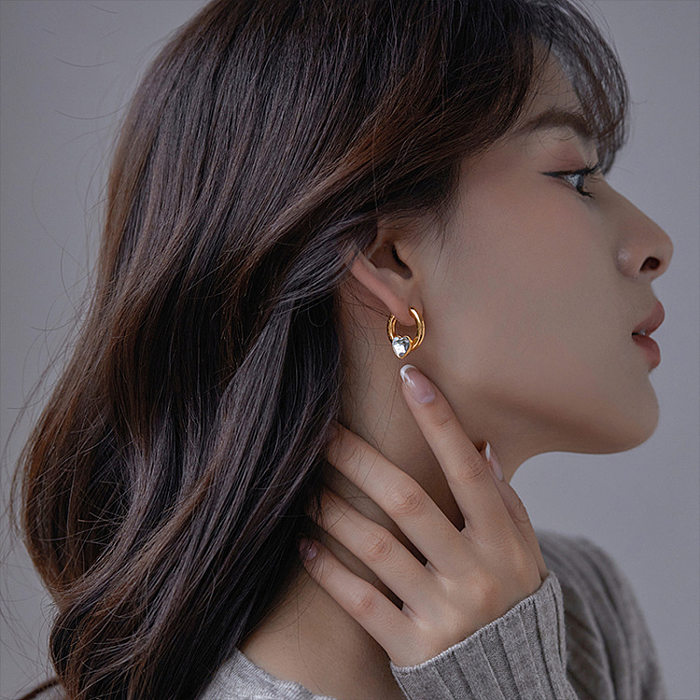 Boucles d'oreilles en cuivre en forme de coeur à la mode Boucles d'oreilles en cuivre plaqué