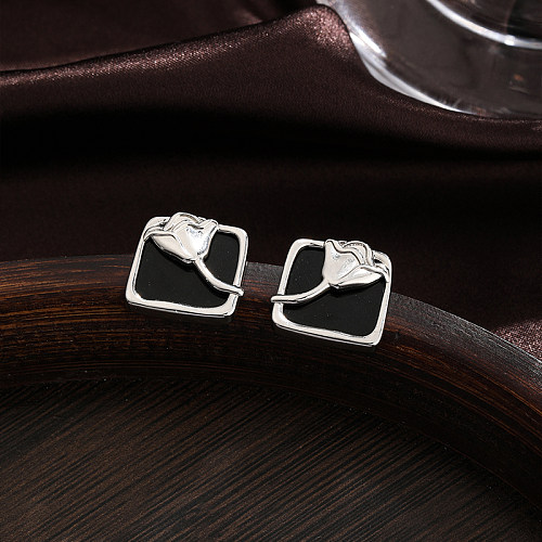 1 Pair Modern Style Simple Style Square Rose Plating Inlay Copper Shell Silver Plated Ear Studs