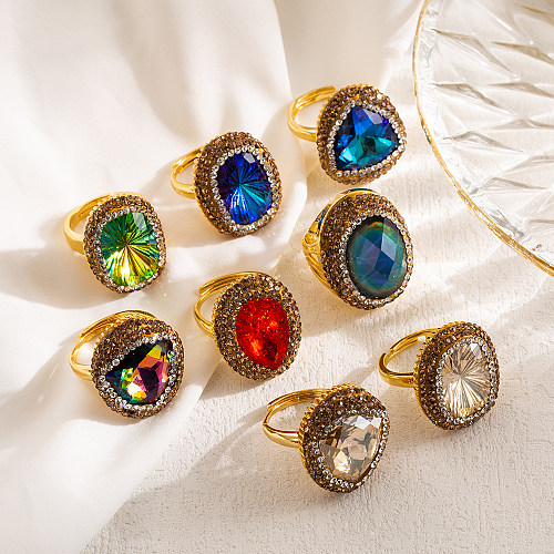 Luxuriöser offener Ring mit geometrischer Verkupferung und Inlay aus Naturstein und 18-karätigem Gold