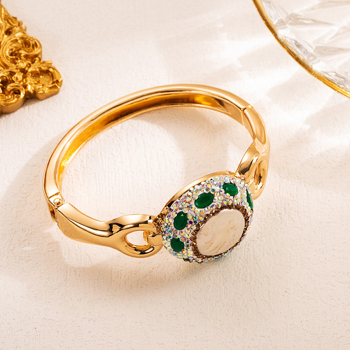 Elegante Retro-Armbänder mit runden, unregelmäßigen Süßwasserperlen aus Kupfer und 18 Karat vergoldeten Ringen