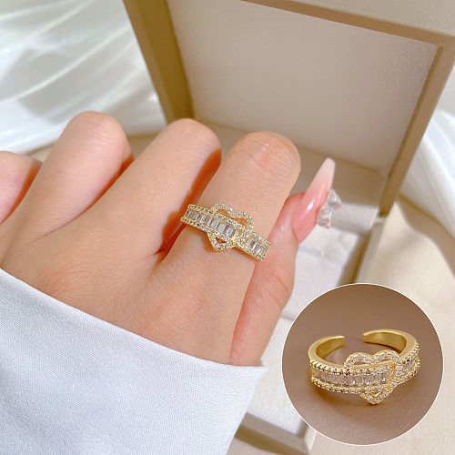 Estilo vintage estilo clássico formato de coração revestimento de latão incrustação de pedras preciosas artificiais anéis abertos banhados a ouro