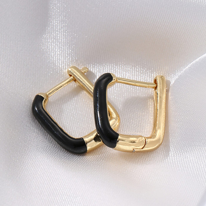 1 Paar schlichte quadratische Kupfer-Emaille-Ohrringe