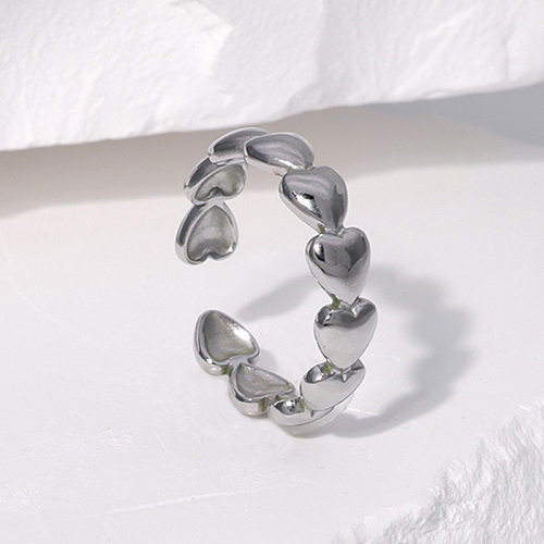 Estilo simples estilo clássico coração forma anel aberto irregular de aço titânio