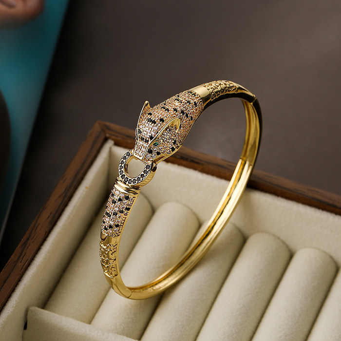 Hip-Hop Leopard Copper Plating Inlay Pearl Zircon 18K Gold Plated Bangle