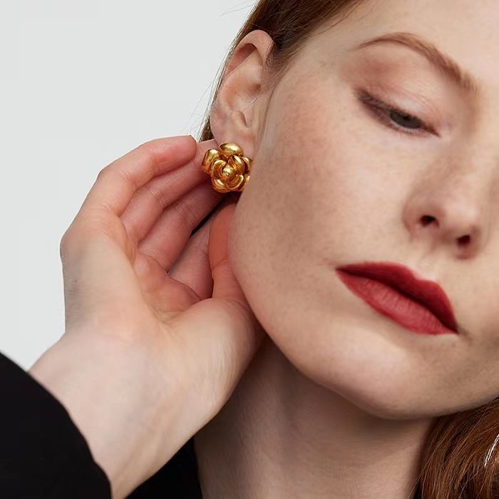 Fashion Flower Copper Ear Studs Plating Copper Earrings