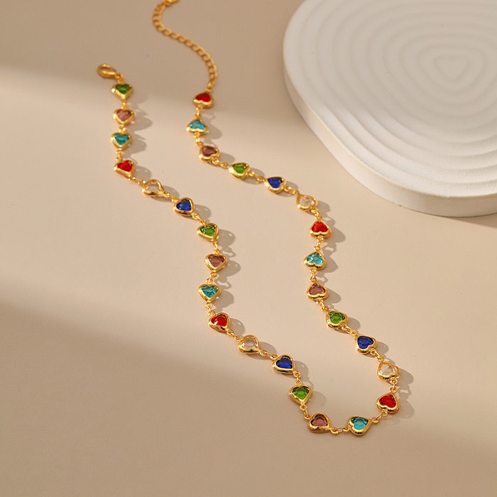 Colar de pulseiras de zircão com incrustações de cobre em formato de coração estilo clássico