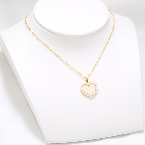 Casual Elegant Simple Style Heart Shape Copper 18K Gold Plated Artificial Pearls Pendant Necklace In Bulk