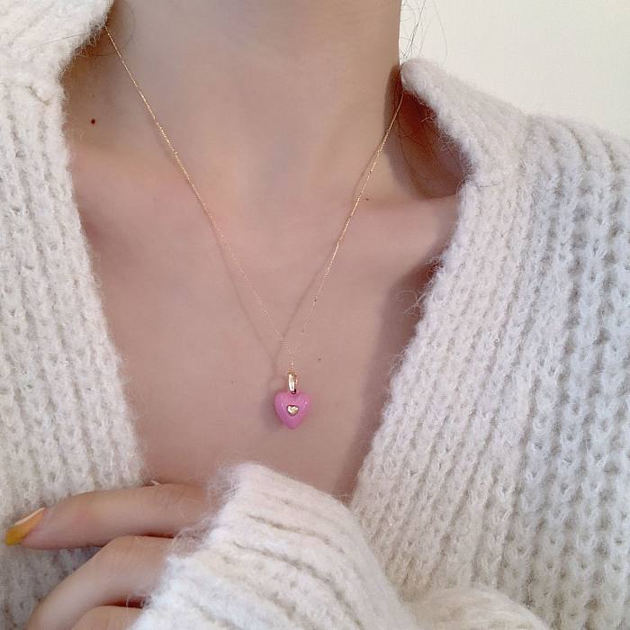 Korean Designer Model Niche Love Necklace For Women New Gentle Peach Heart Drip Glazed Clavicle Chain Elegant Sweater Chain