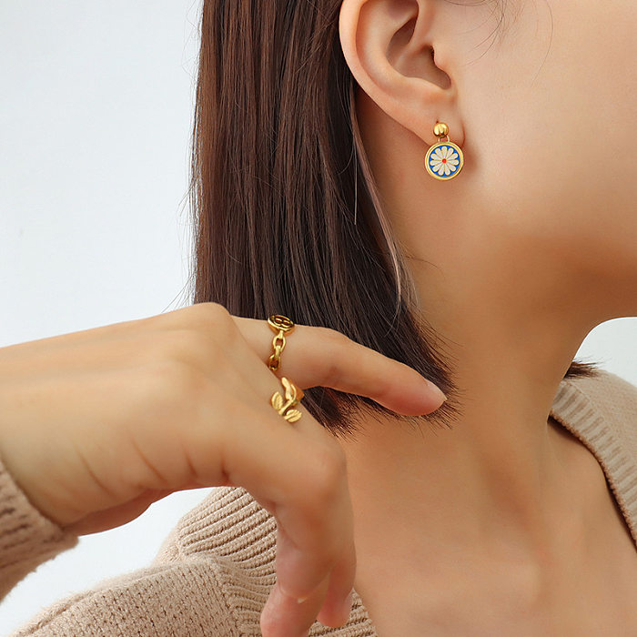 Persönlichkeit Kleine Gänseblümchen Titan Stahl Halskette Armband Ohrringe Schmuck