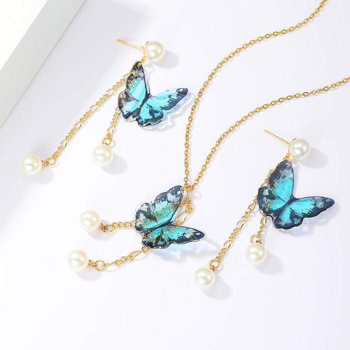 Elegante Halskette mit Schmetterlings-Ohrringen im Vintage-Stil aus Edelstahl mit Imitationsperle-Beschichtung und 18-Karat-Vergoldung