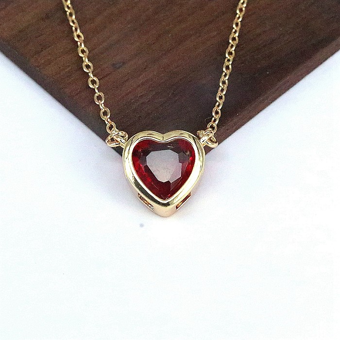 Collier élégant en Zircon avec incrustation de cuivre en forme de cœur, Style IG