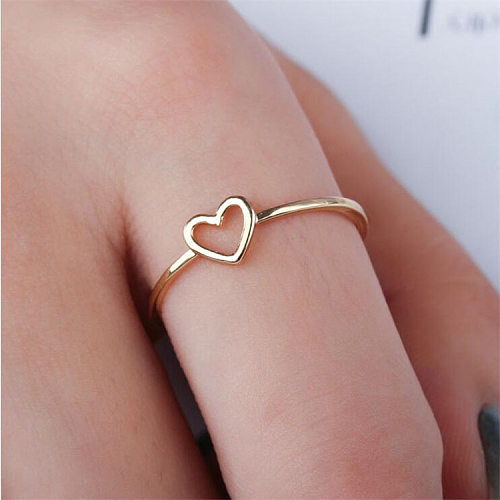1 pièce d'anneaux plaqués en cuivre en forme de cœur de style simple