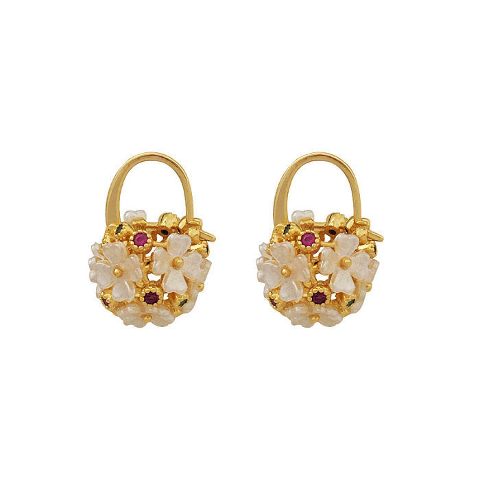 1 Pair Retro Flower Plating Copper Drop Earrings