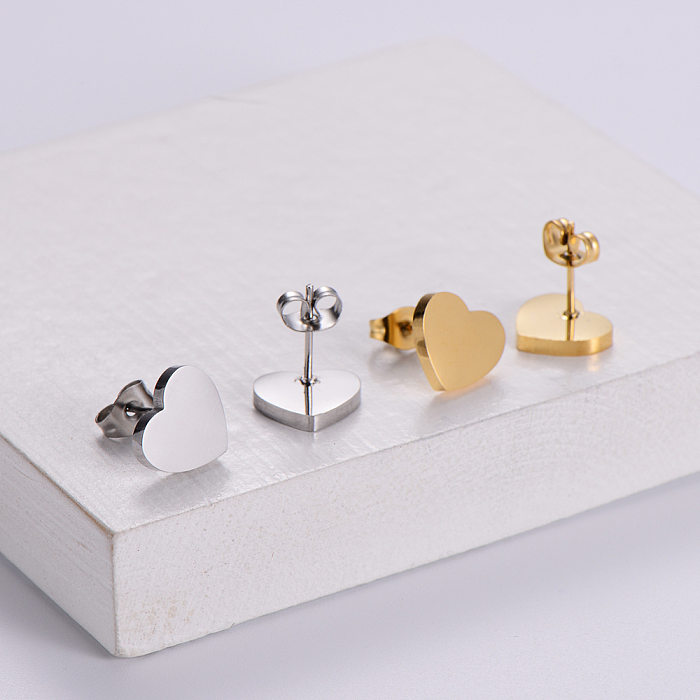 Modisches, schlichtes, herzförmiges Halsketten- und Ohrringe-Set mit Schnalle