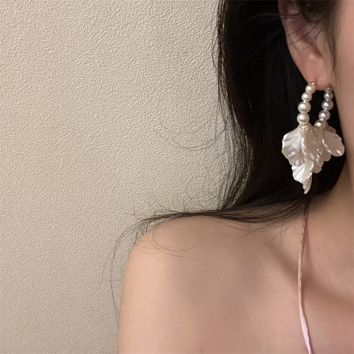 1 Pair Vacation Petal Plating Imitation Pearl Copper Earrings