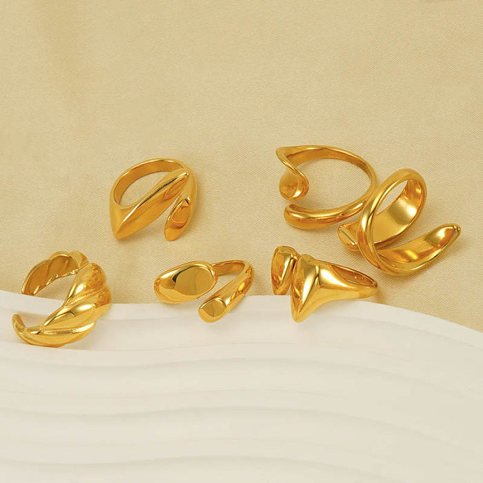 Offener Ring im IG-Stil mit geometrischer Edelstahlbeschichtung und 18-Karat-Vergoldung