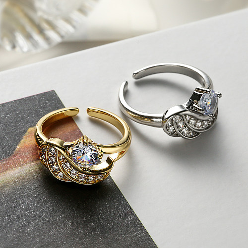 Elegante, schlichte offene Ringe mit geometrischer Verkupferung und Inlay aus Zirkon und 18 Karat Gold