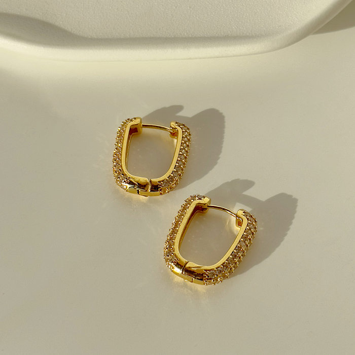 1 Paar moderne, quadratische, vergoldete Ohrringe mit Inlay-Zirkon und Kupferbeschichtung