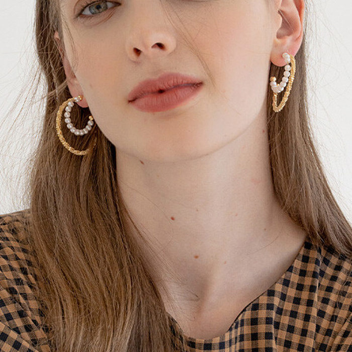 1 Pair Fashion Solid Color Artificial Pearl Copper Plating Earrings