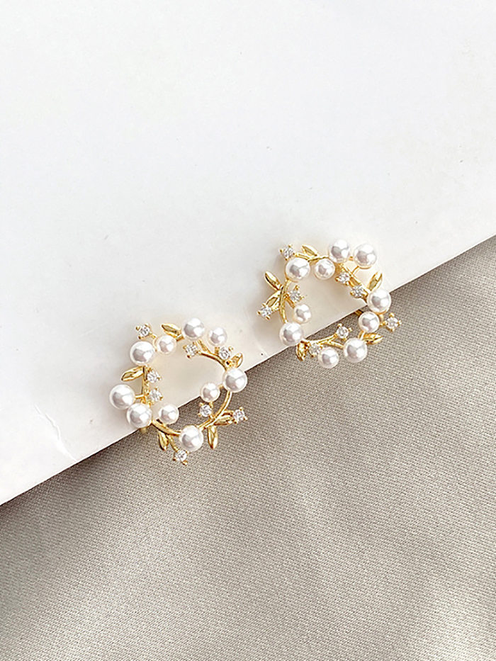 1 Pair Simple Style Flower Copper Ear Studs
