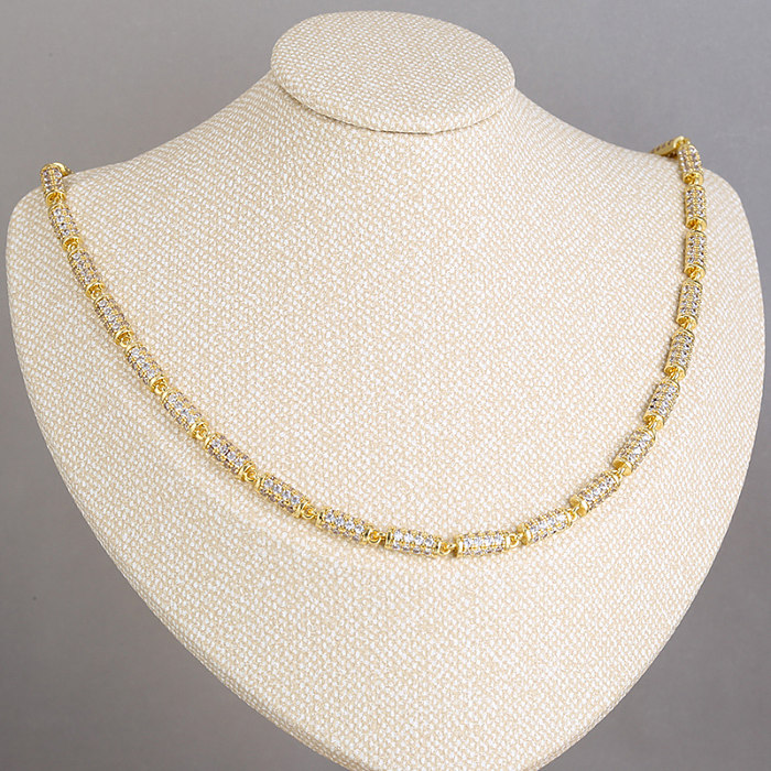 Elegante, luxuriöse, glänzende, einfarbige Verkupferungs-Inlay-Zirkon-Armband-Halskette mit 18-Karat-Vergoldung