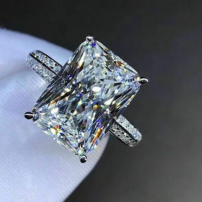 New Inlaid Super Large Zircon Ring Simple Ladies Ring Copper Jewelry Wholesale