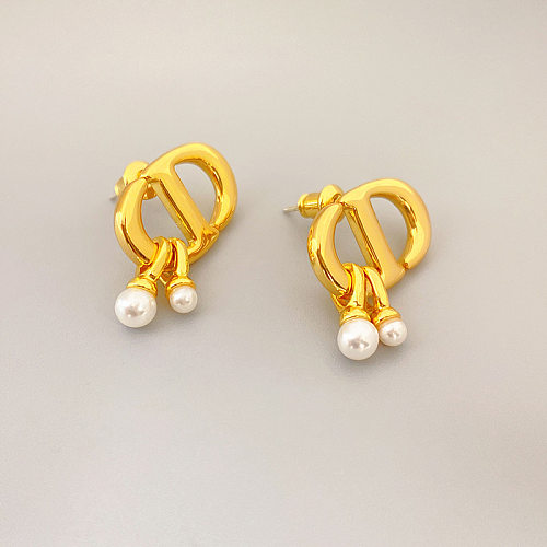 Fashion Letter Copper Inlay Artificial Pearls Ear Studs 1 Pair