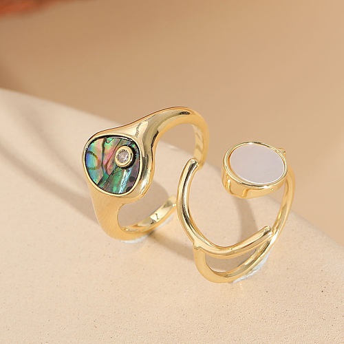 Eleganter, luxuriöser offener Ring im klassischen Stil mit geometrischer Kupferbeschichtung und Muschelzirkon-Inlay, 14 Karat vergoldet