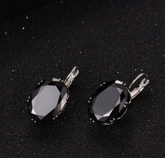 1 Pair Elegant Retro Oval Plating Inlay Copper Zircon Silver Plated Earrings