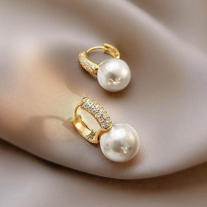 Pendientes colgantes chapados en oro de 1K con incrustaciones de perlas de imitación, diamantes de imitación artificiales de cobre, estilo Simple y elegante, 14 par