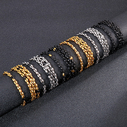 Collar de pulseras chapado en oro de 18 quilates con revestimiento de acero de titanio de color sólido de estilo moderno informal