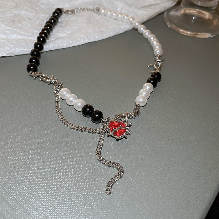 Collier pendentif rétro en perles de cuivre avec serrure papillon et fleur