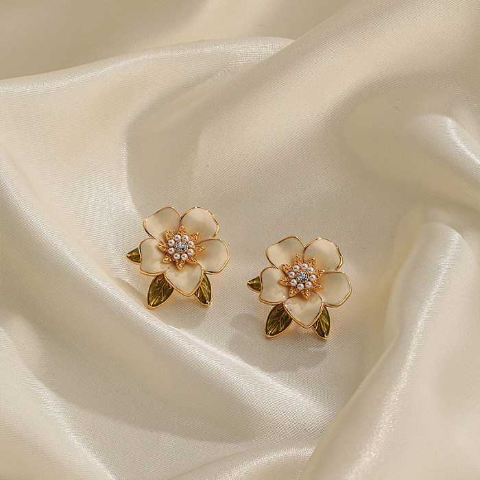 1 Paar süße Blumen bemalte Emaille-Inlay-Kupfer-Kunstperlen-Zirkon-Ohrstecker