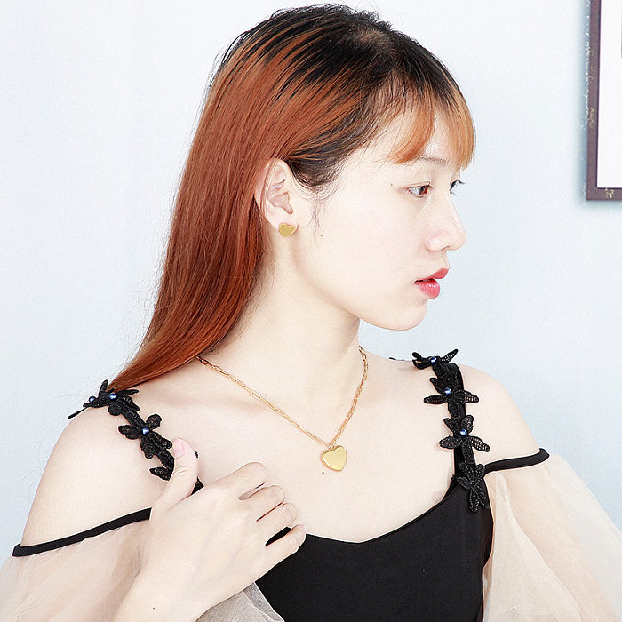 Süße, schlichte, herzförmige Armbänder, Ohrringe und Halskette aus Titanstahl mit 18-karätiger Vergoldung