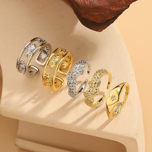 Elegante herzförmige Ringe mit Kupferbeschichtung und 14-karätigem Goldüberzug