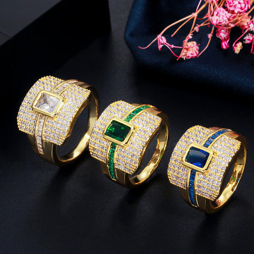 Glamouröser schlichter Stil mit geometrischer Verkupferung und Inlay aus Zirkon, 14 Karat vergoldet, vergoldete, rhodinierte Ringe
