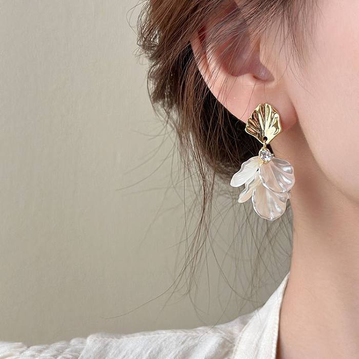 1 Pair Sweet Flower Plating Inlay Resin Copper Zircon Drop Earrings