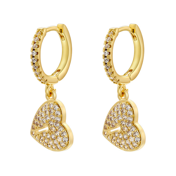 1 par elegante luxuoso brilhante formato de coração chapeado oco incrustação de cobre zircão 18K brincos banhados a ouro