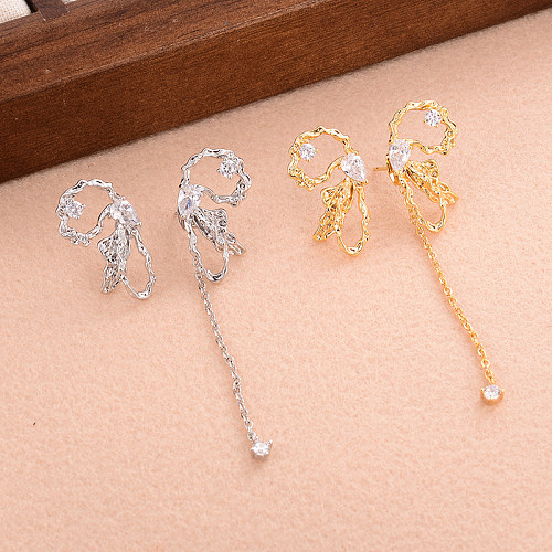 1 paire de boucles d'oreilles pendantes avec incrustation de placage papillon en cuivre et Zircon plaqué or blanc