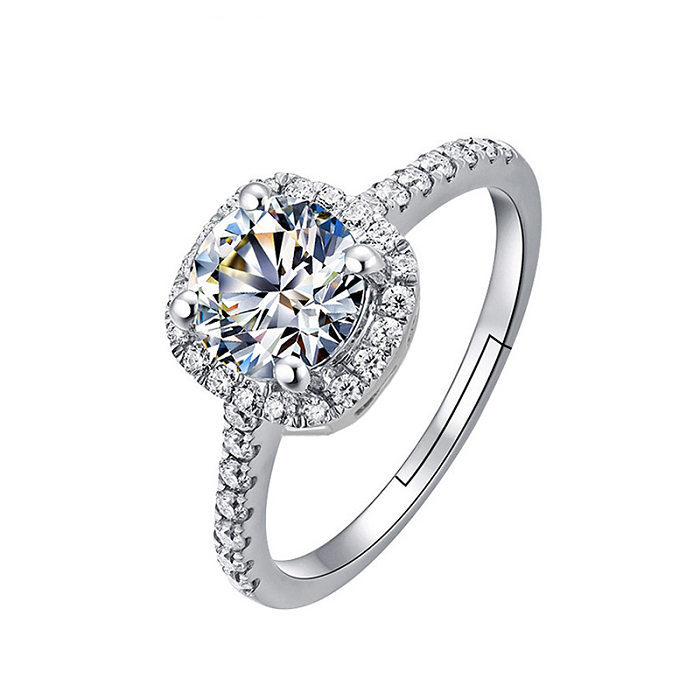 Elegante Ringe im klassischen Stil mit geometrischer Verkupferung und Intarsien aus künstlichen Edelsteinen