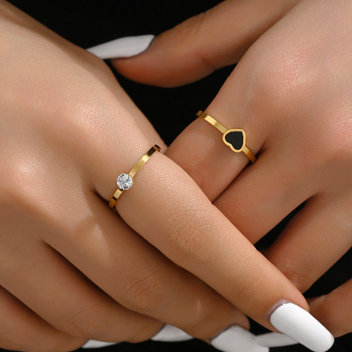 Lässige herzförmige Ringe aus Edelstahl mit 18-Karat-Vergoldung