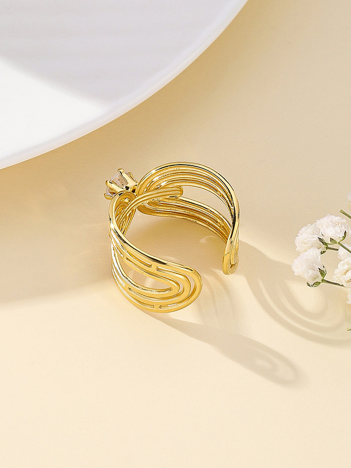 Anéis banhados a ouro elegantes do zircão 18K do embutimento do chapeamento de aço inoxidável da cor sólida