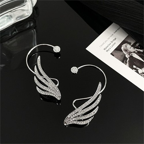 1 Piece Simple Style Wings Plating Inlay Alloy Copper Rhinestones Glass White Gold Plated Earrings Ear Hook