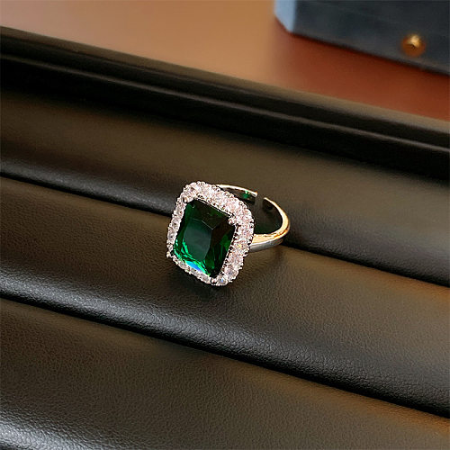 Retro Flower Copper Plating Inlay Zircon Rings