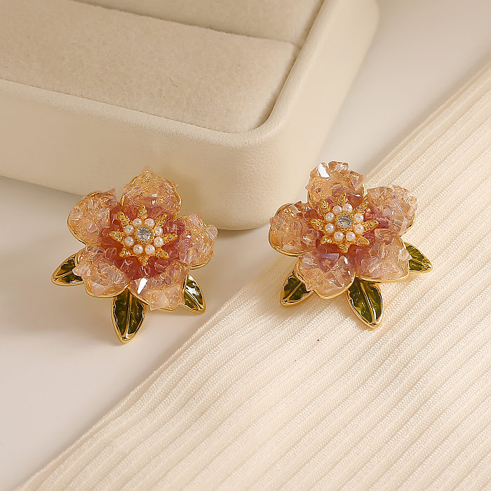 1 paire de clous d'oreilles plaqués or 14 carats, incrustation de placage d'émail de fleur douce, perles artificielles en cuivre et cristal