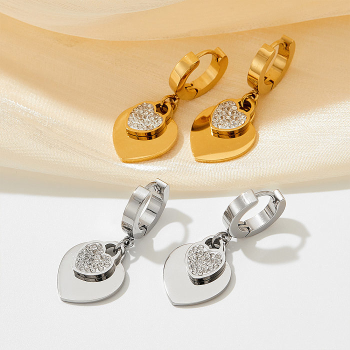 Collar de pendientes de pulseras de circón con incrustaciones de revestimiento de acero de titanio de acero inoxidable en forma de corazón de moda