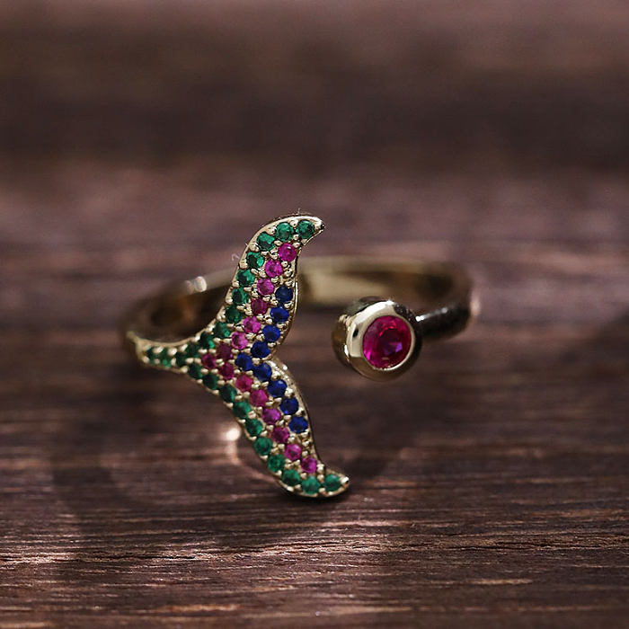 Anéis abertos elegantes de zircão com incrustação de cobre com cauda de peixe retrô